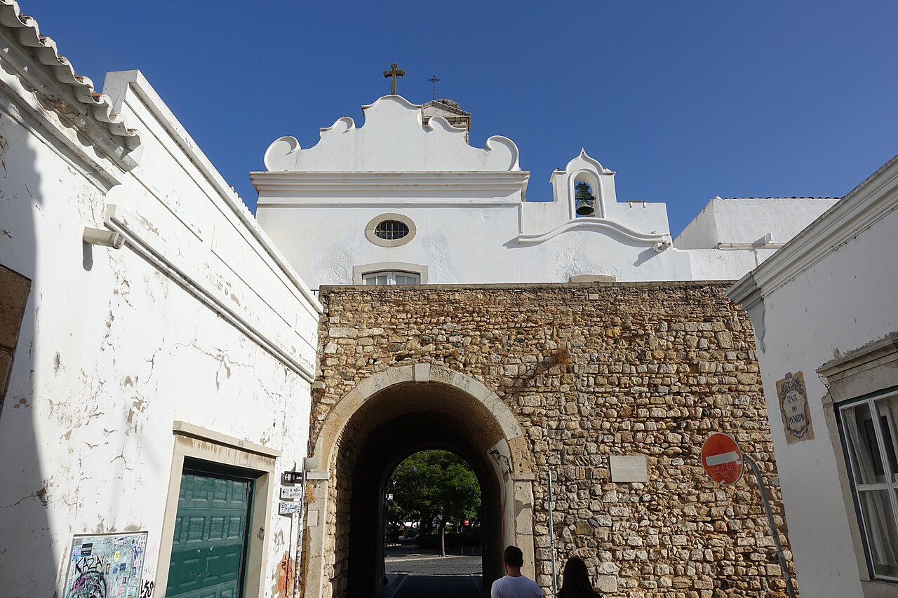 Arco da Vila, Faro